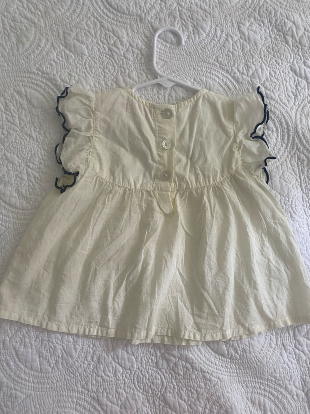 Pink Chicken White Kari Top with Blue Floral Embroidery - Picture 4 of 4